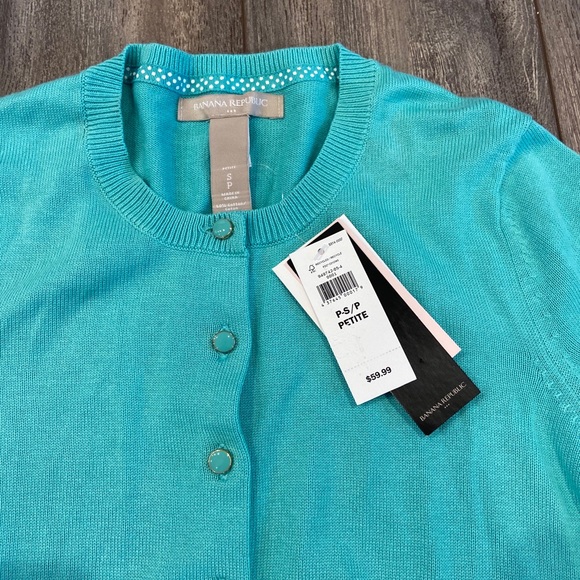 Banana Republic Factory Sweaters - 3 for $25 🌸 Banana Republic Cardigan